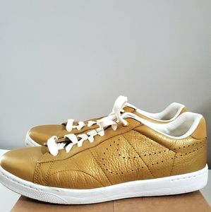 NIKE Gold Lace-Up Sneakers